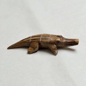 Vintage Wood Hand Carved Alligator Crocodile Mini Figurine Nature Unique Gift
